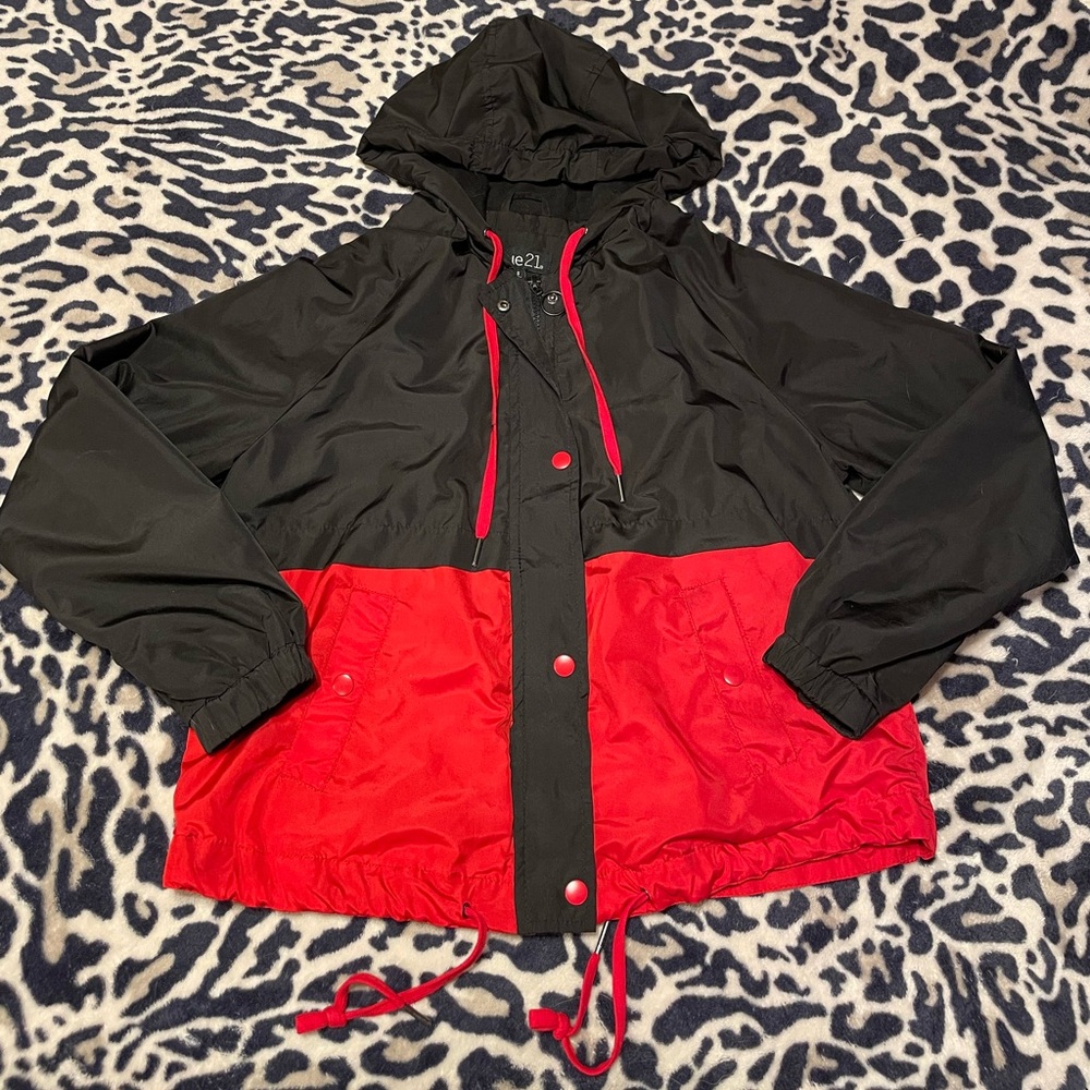 Black and red cropped windbreaker